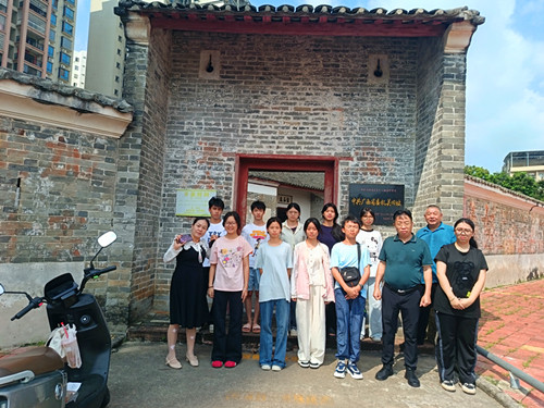 2025年9月20日 广西壮族自治区玉林市北流市城区瓦窑头公园北面黎家庄 中共广西特委机关旧址1_副本.jpg