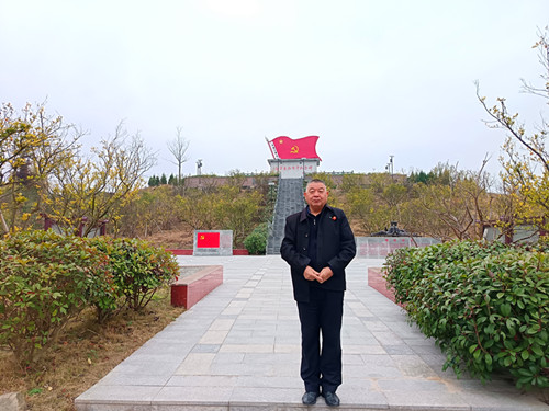 1767702551812993.jpg 2025年12月17日 贵州省 黄平 旧州镇 长征橘林谈话公园_副本.jpg